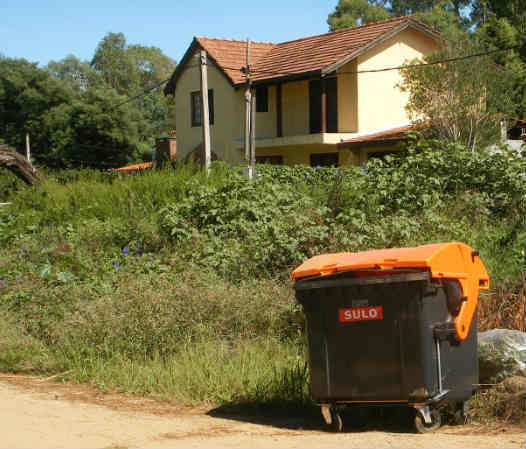Trash collection unit, Urguay