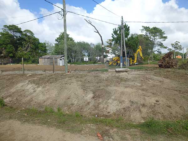 Beginning of construction, Uruguay