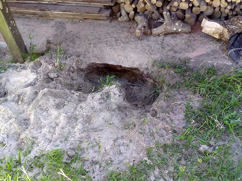 hole