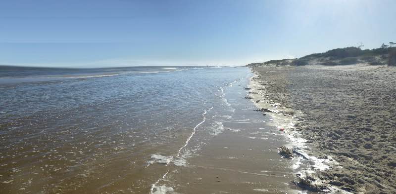Flooded beach, Atlántida, Uruguay