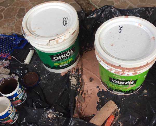 paint containers