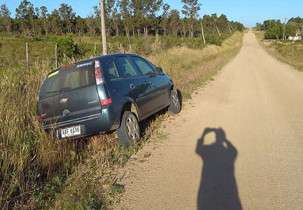car in ditch, Uruguay